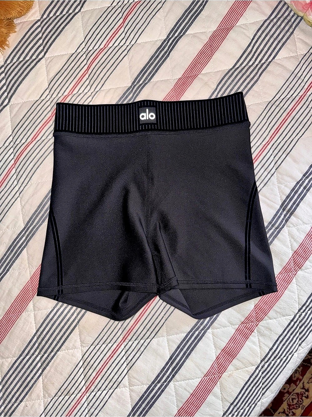 Alo Black Bike Shorts Like New